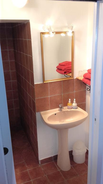 Le Vieux Vauvert Bed & Breakfast Rochecorbon Bagian luar foto